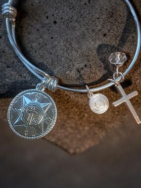 Alex and Ani Trust the Journey Cross Bangle Bracelet